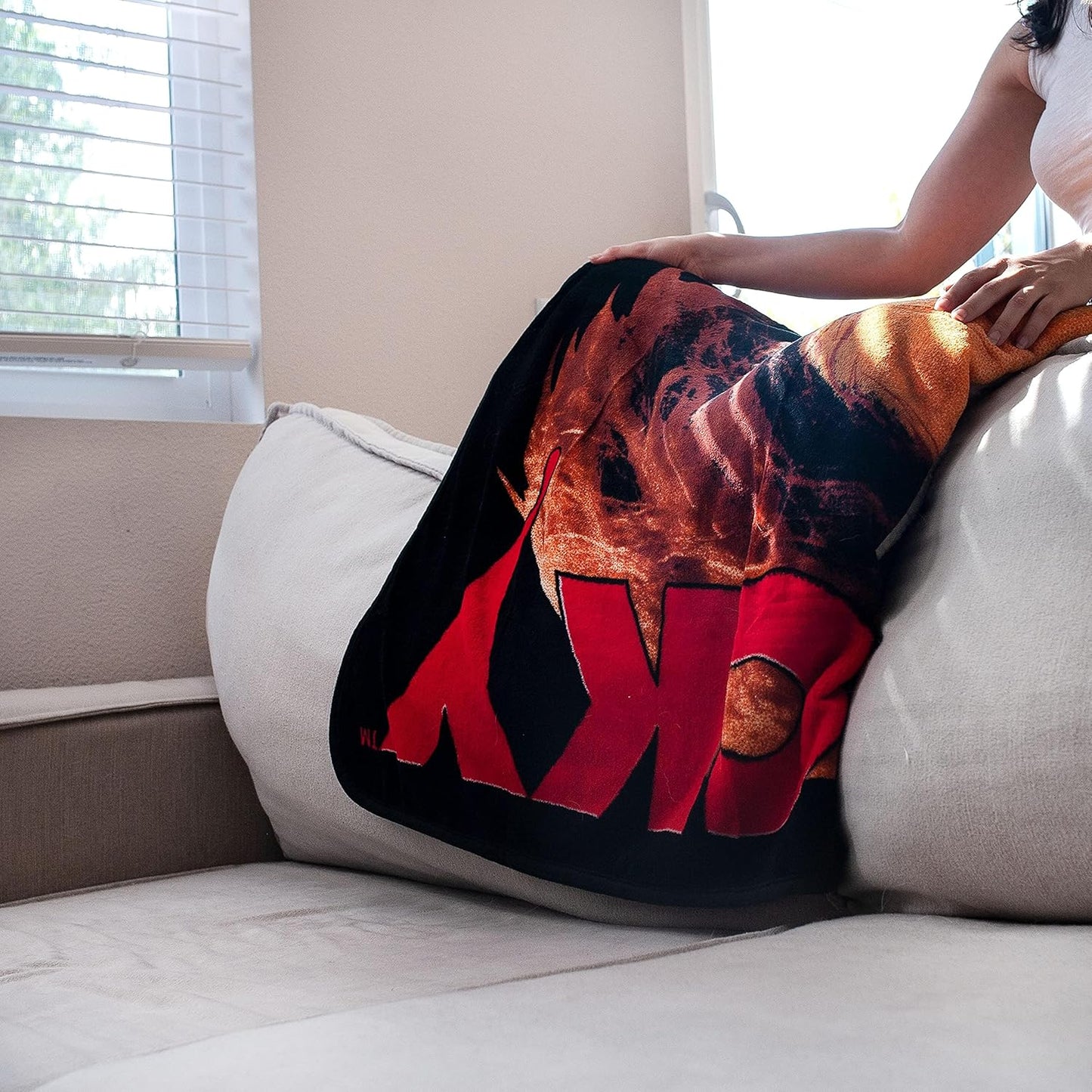 Chucky Hi I'M Chucky Wanna Play 50" X 60" Fleece Throw, Soft and Cozy Blanket, 180 GSM